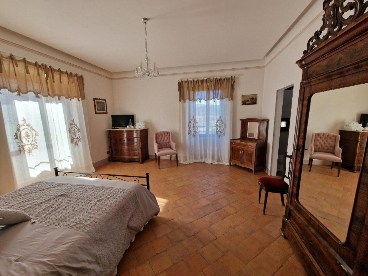 RoioPalazzo Palitti住宿加早餐旅馆 外观 照片